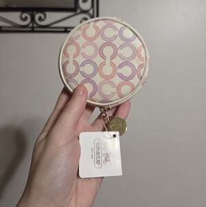 NEW Y2K Coach PVC Leather Round White/Pink/Purple Signature Coin Case